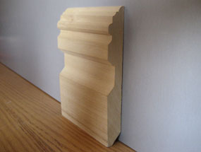 battiscopa legno Art. b11