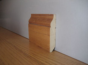 battiscopa legno Art. b17
