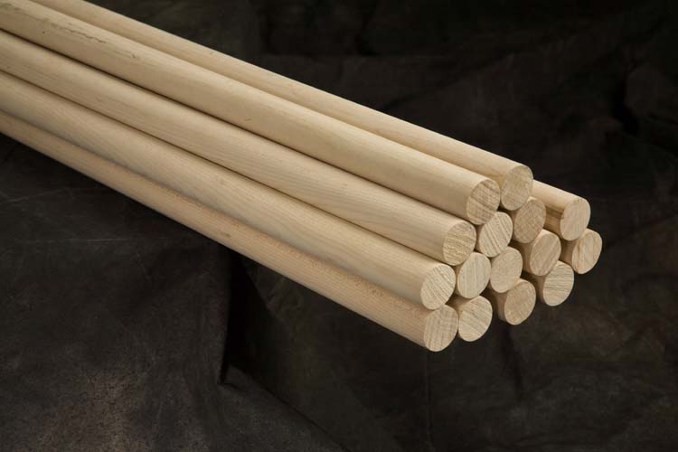aste in legno